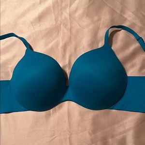 Victoria's Secret Vibrant Blue Bra